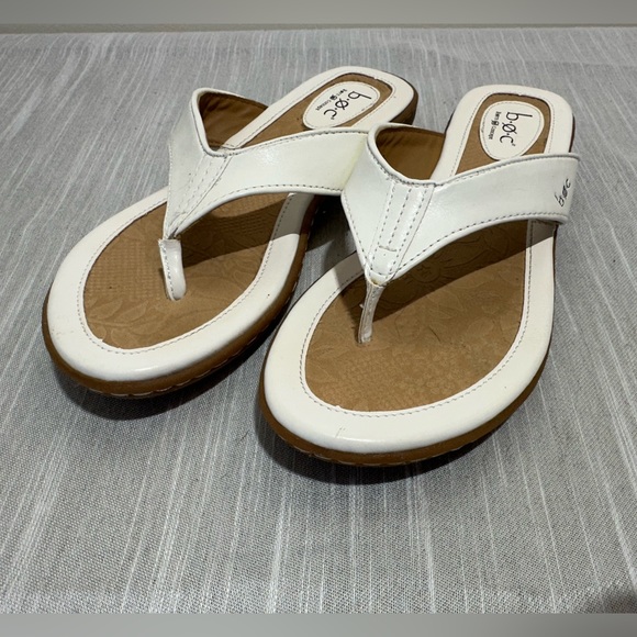 Born Thong Sandals, Women's size 8 - Picture 2 of 6